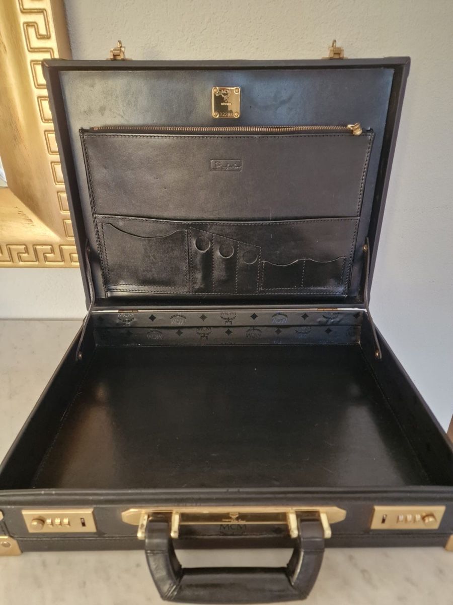 Mcm Valigie: Vintage Koffer MCM – Usato da Meilen venduto da Michael-Elena 1