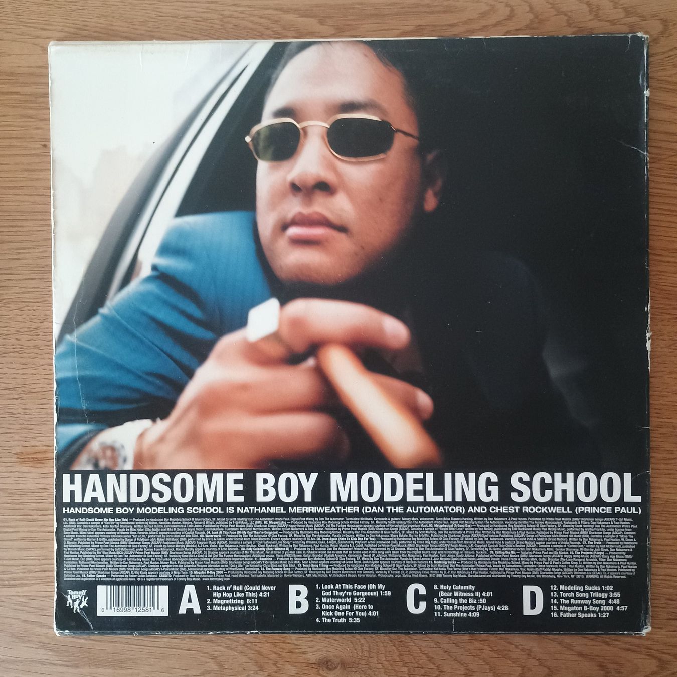 Dischi in vinile: Handsome Boy Modeling School - So... How's Your 2xLP  US-'99 – Usato da münchenstein venduto da karl_heinz_krasser 1