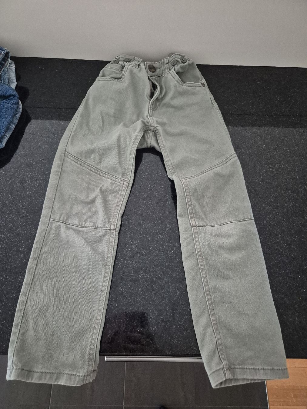 Pantaloni: Hosen Grösse 116 – Usato da Rickenbach SO venduto da S.u.n.s.h.i.n.e.83 2