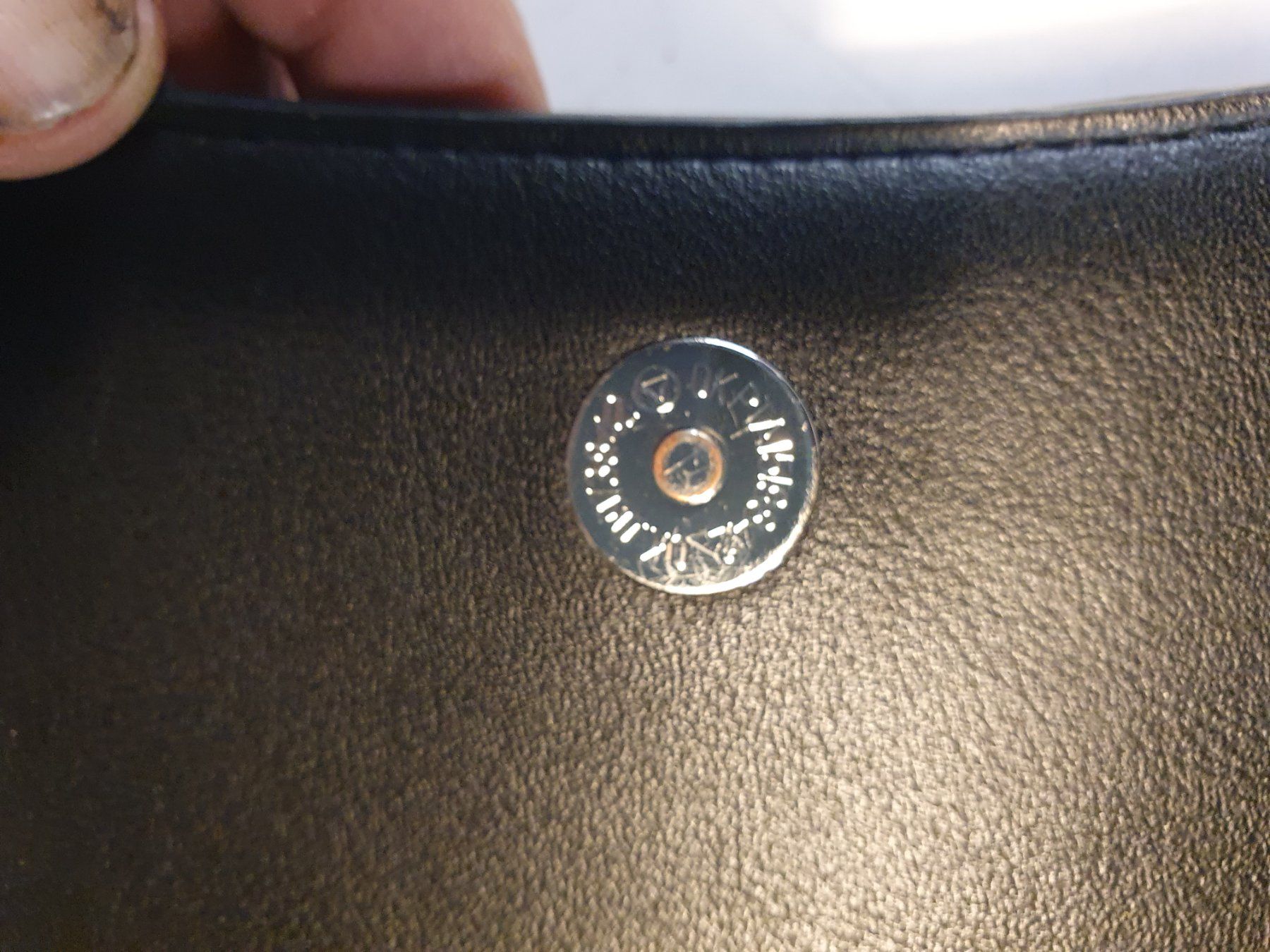 Sisley Borse da donna: Sisley Damenhandtasche schwarz – Usato da Zürich venduto da dialout 5