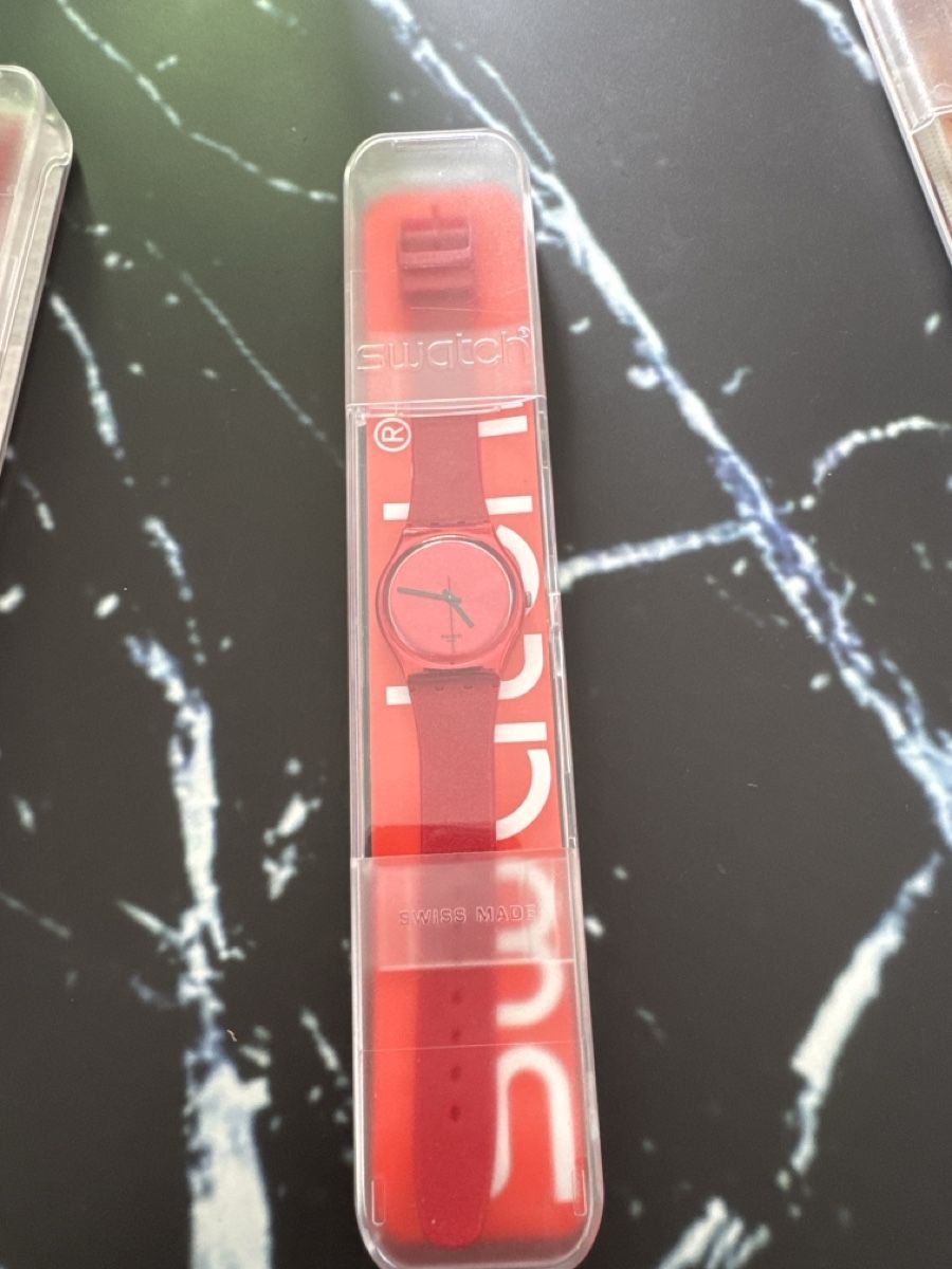 Swatch Orologi: Swatch SR1130 SW RUBINE - Comme Neuve, État Impeccable – Usato da Biel/Bienne venduto da chr_6jr2