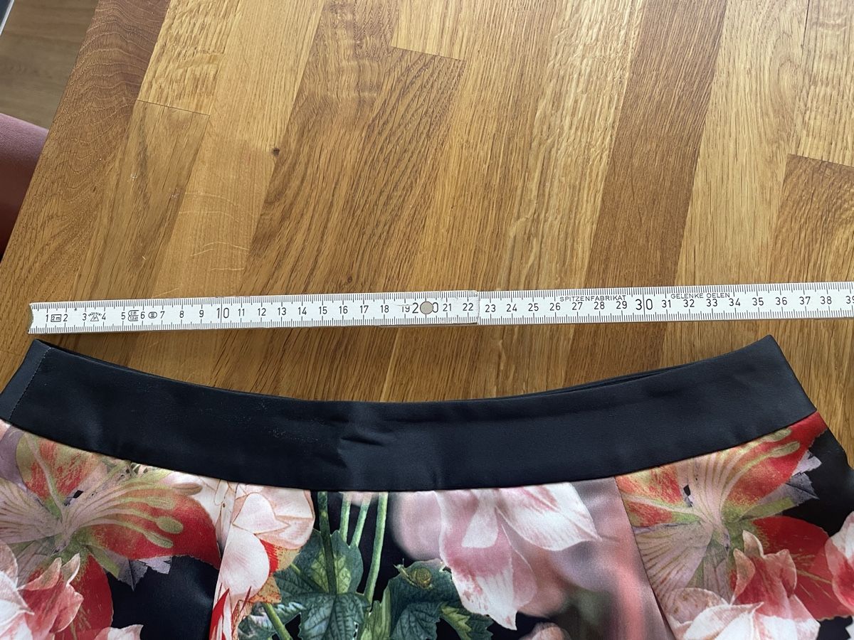 Ted Baker Röcke: Jupe Ted Baker London 36 (2) – Neu (gemäss Beschreibung) aus Oetwil am See von Freibeuterin 6