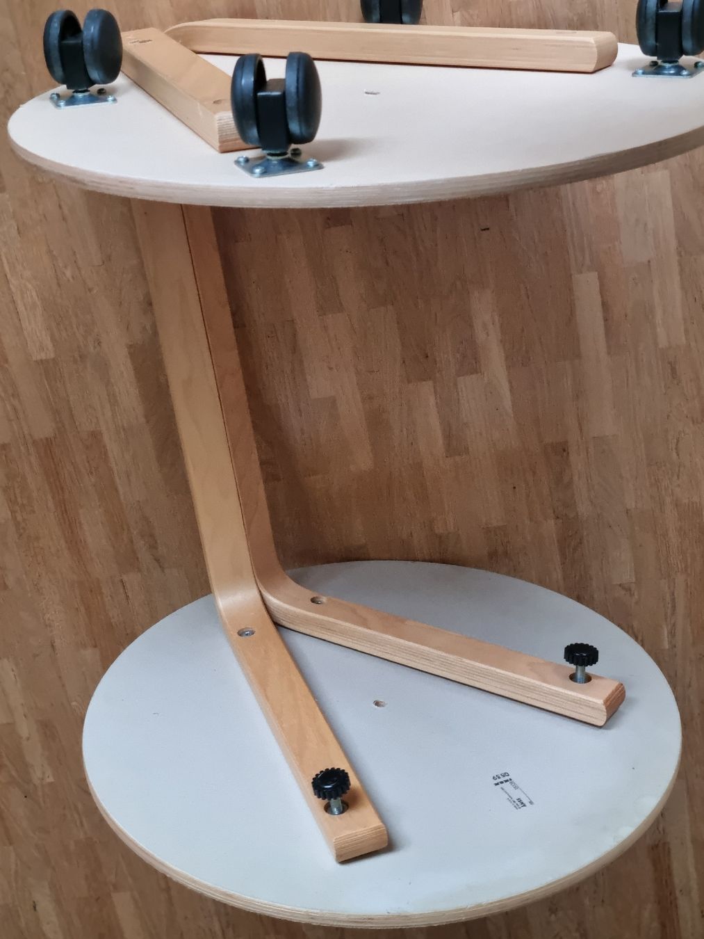 Nachttische: IKEA Anes Vintage Sidetable – Gebraucht aus Zürich von Emmaforte 1