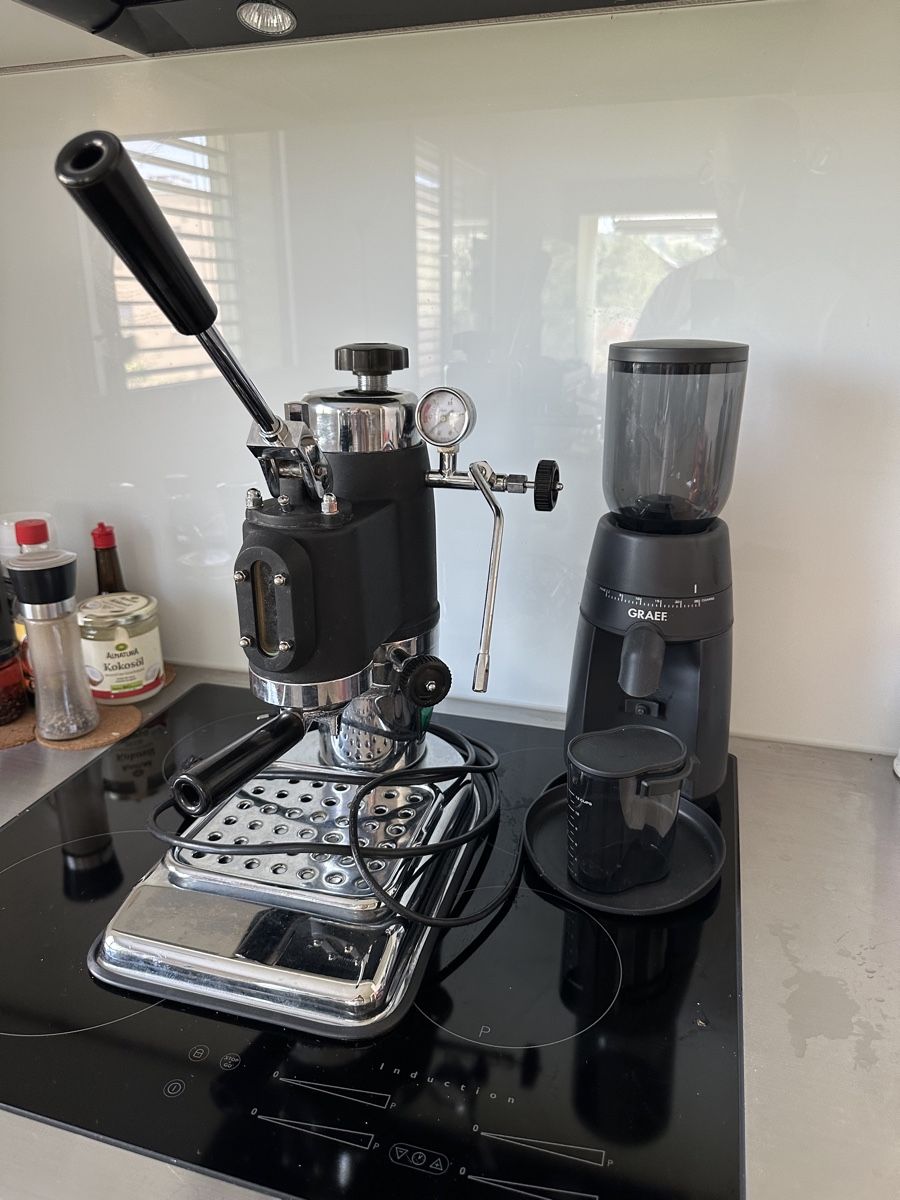 Cimbali Macchine per caffè & Macchine per espresso: ✅ !!Top!! Espressomaschine Cimbali mit Graef Muehle  – Usato da Oberkirch LU venduto da Flo105