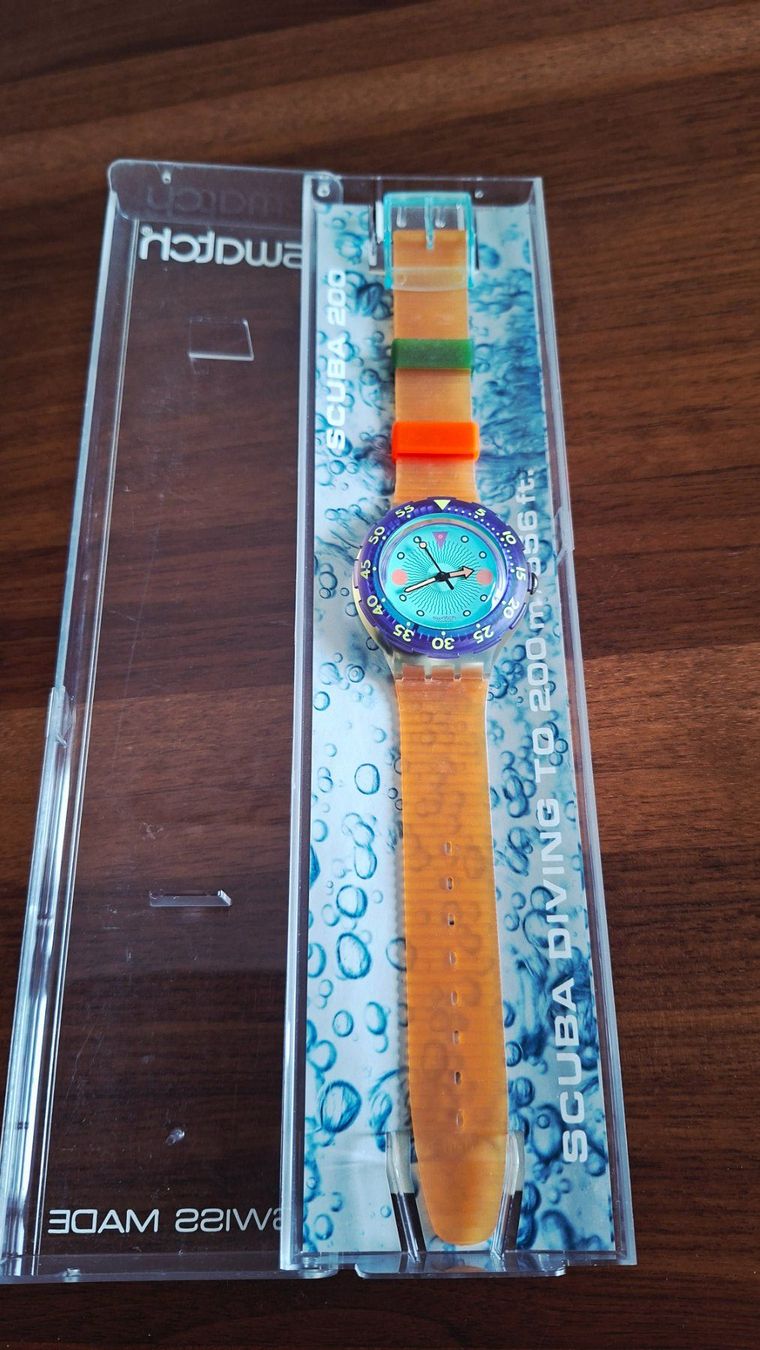 Swatch Orologi: Swatch original verpackt – Nuovo e nell'imballaggio originale da Kirchberg BE venduto da Schubidu68