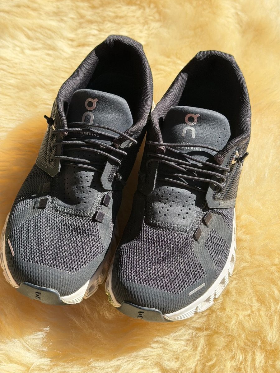 On Chaussures femmes: On Schuhe – D'occasion à Wald zh par EduAlex