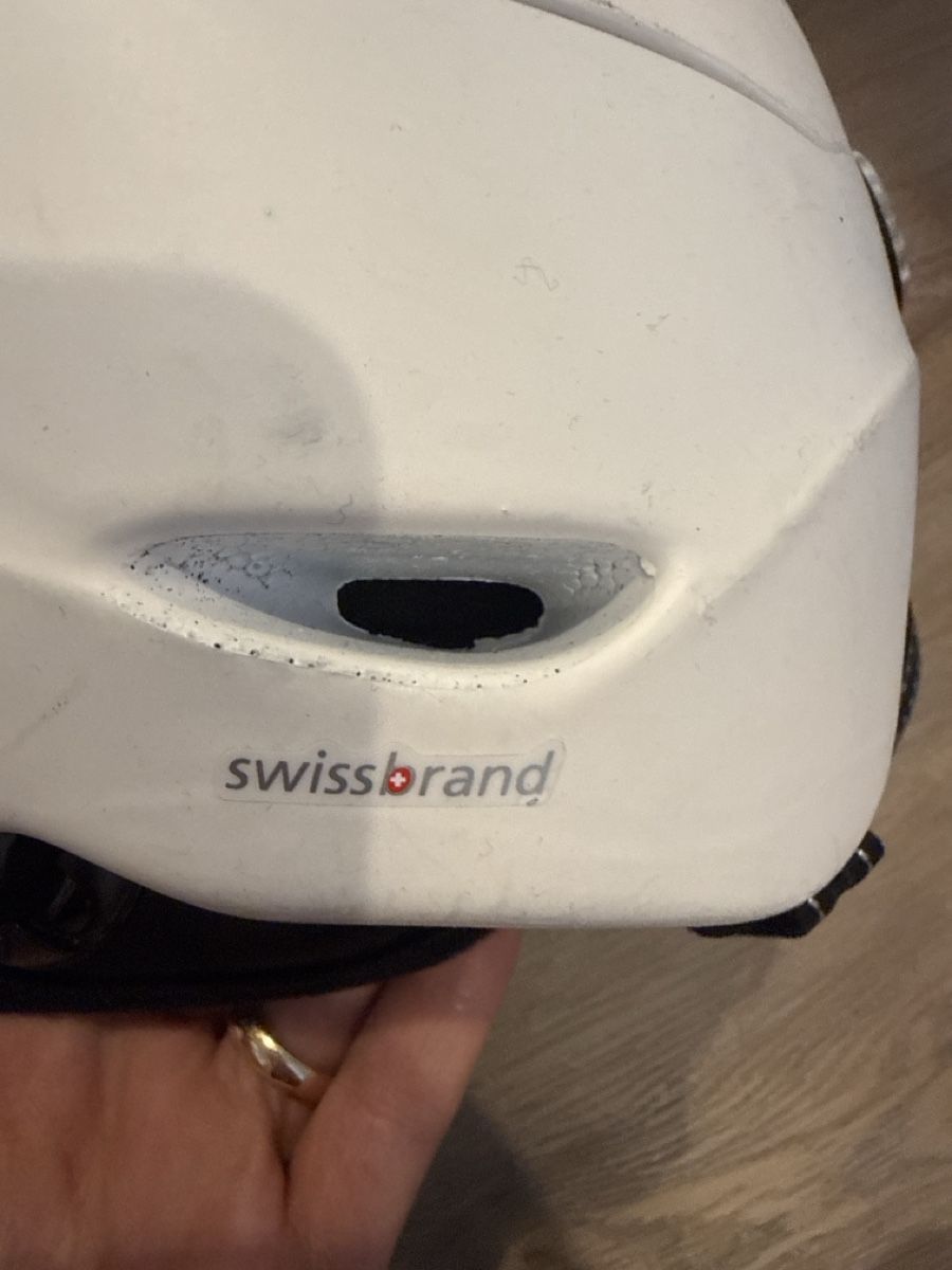 Helme: Ski Helm Weiss Grösse 58-60 – Gebraucht aus Staad SG von Dut_wwd8 2