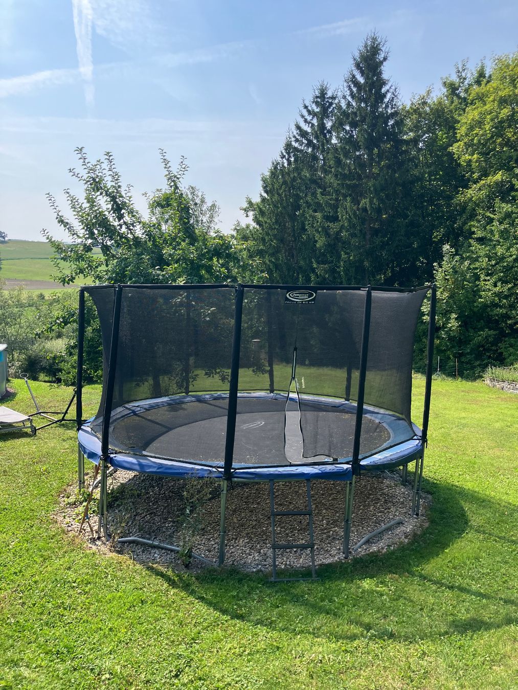 Trampoline: Trampolin JUMPMAX – Gebraucht aus Grenilles von pattes-blanches