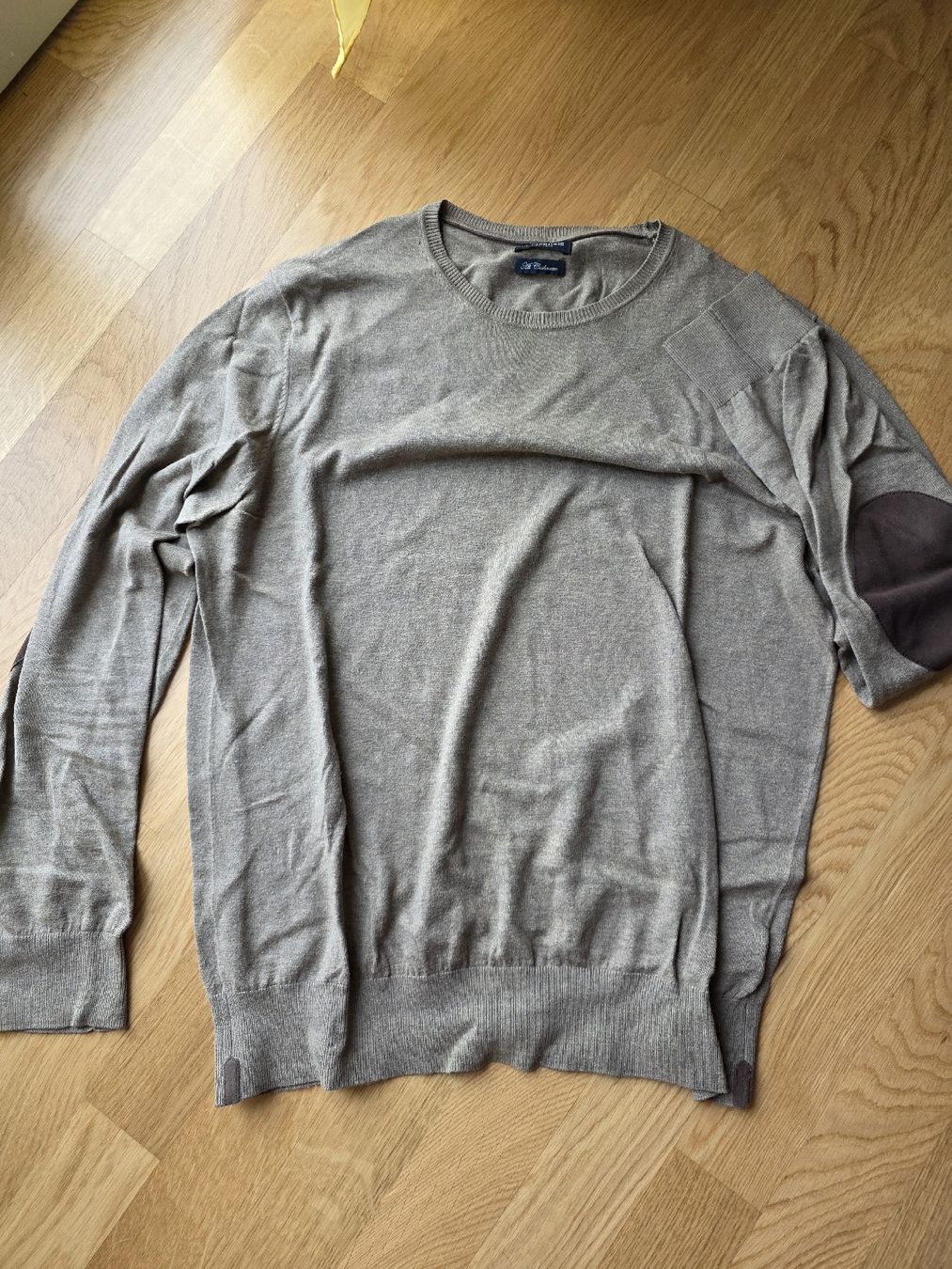 Pulls & Sweat-shirts: Cashmere Pullover Cutteridge M – D'occasion à Zürich par ceviname 2