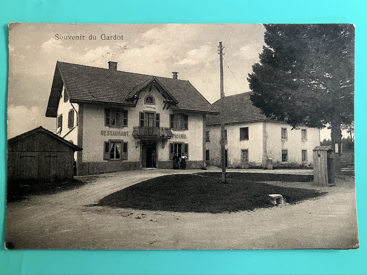 Cartoline postali: Alte Ansichtskarte "Souvenir du Gardot" mit Stempel Feldpost – Usato da Bauma venduto da Baumer71