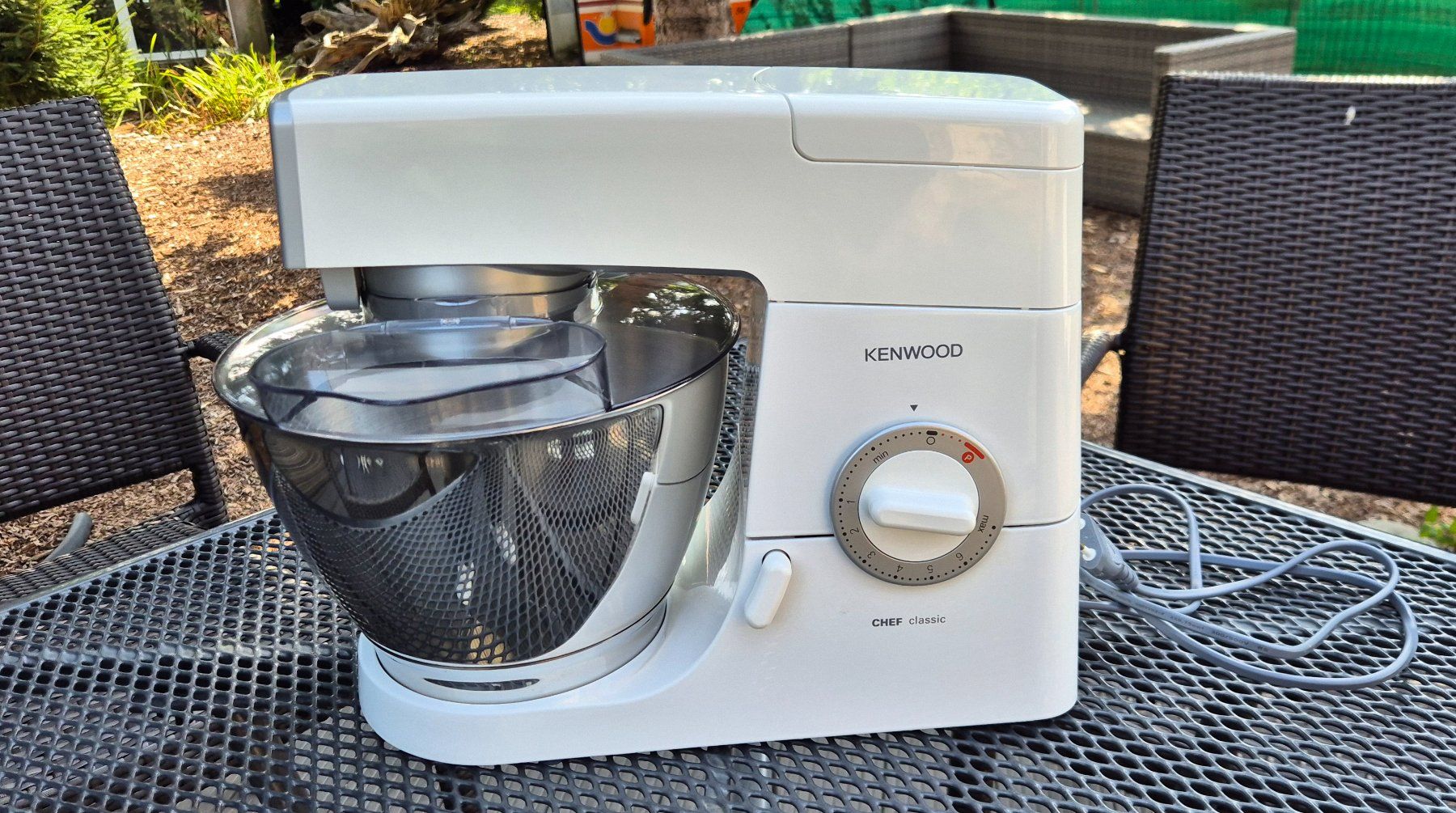 Kenwood Elettrodomestici da cucina: KENWOOD Küchenmaschine Chef Classic – Usato da Meikirch venduto da Cluu 2