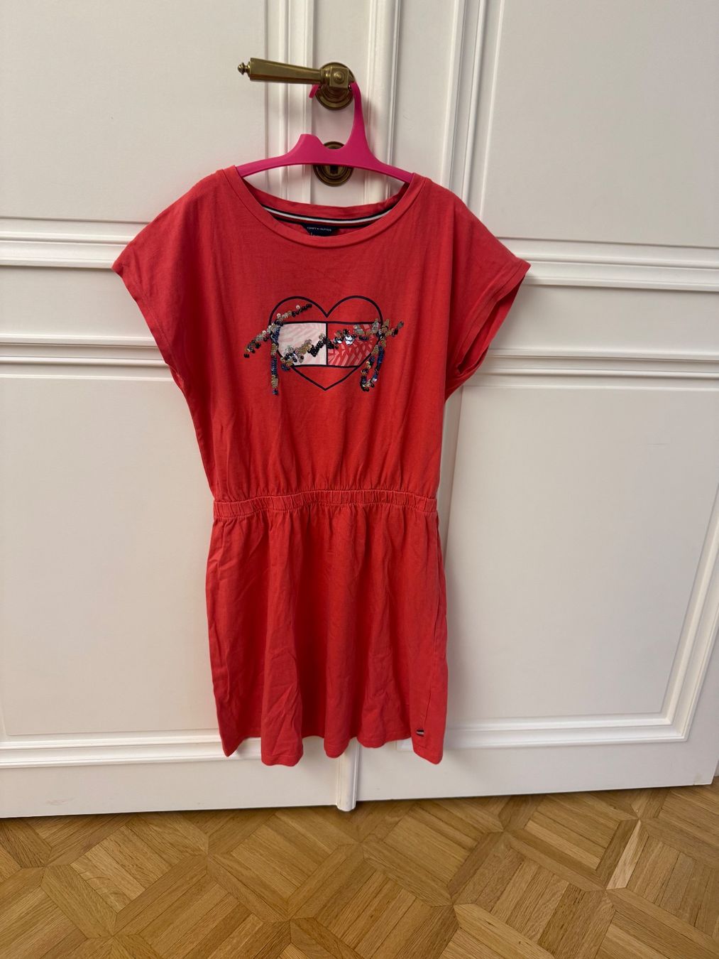 Tommy Hilfiger Kleider & Röcke: Robe Tommy Hilfiger T16 ans – Gebraucht aus Conches von chn_hgl6 1