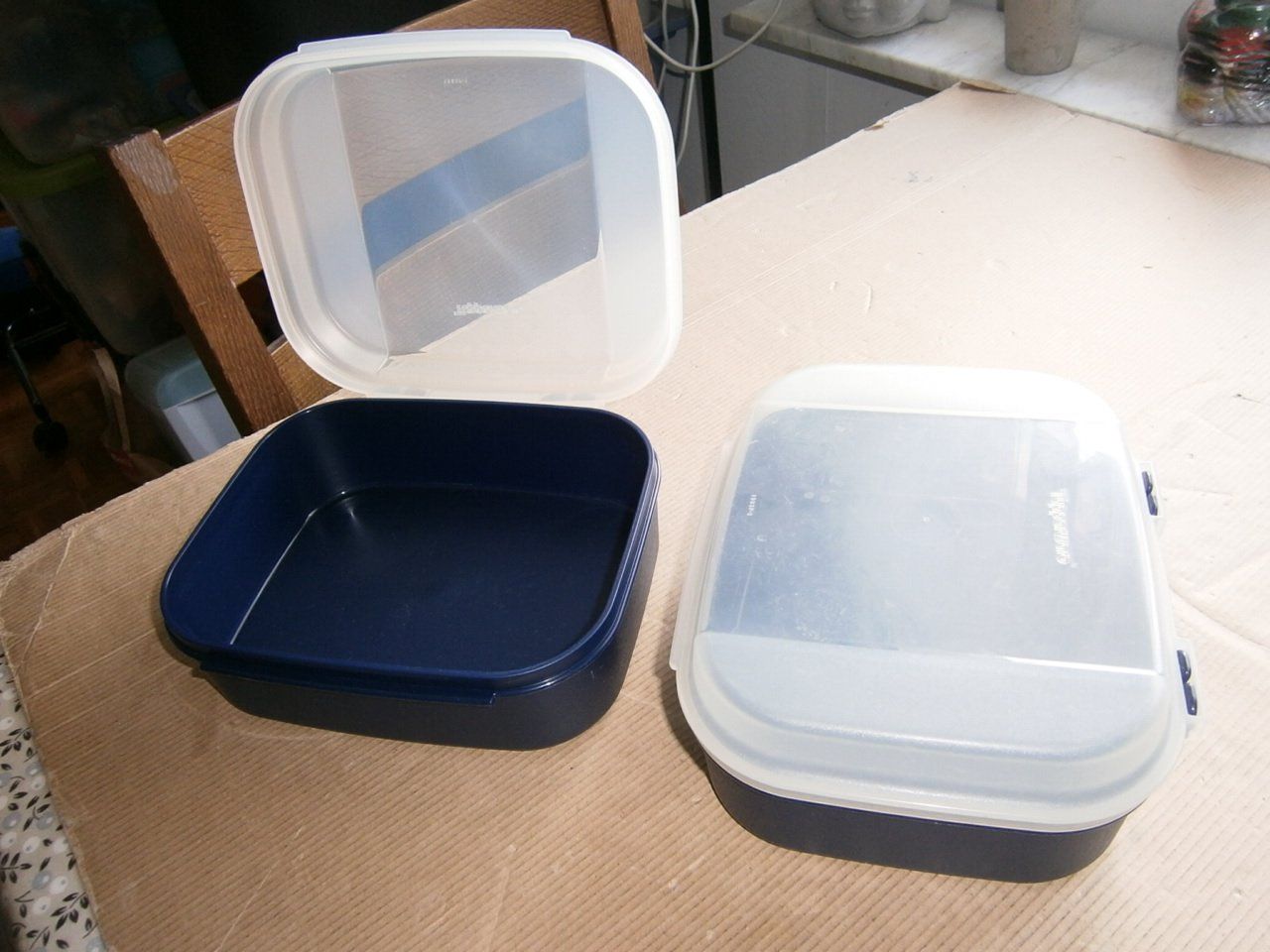 Tupperware Contenitori & Simili: Tupperware 2 Stück mit Deckel – Nuovo (secondo la descrizione) da Pratteln venduto da 66werni