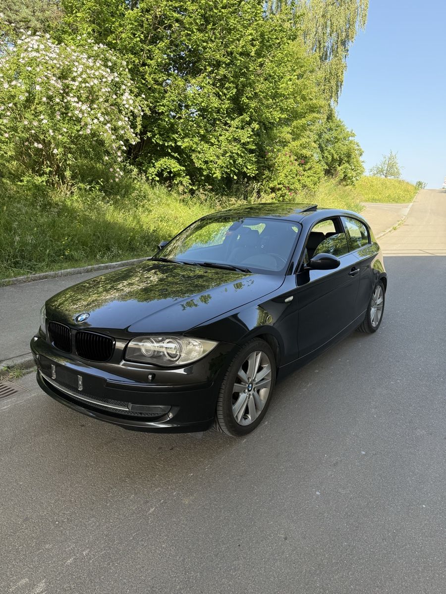 BMW Automobili: BMW 123d, 2.0 BiTurbo M-Paket – Usato da Tägerwilen venduto da Graw95