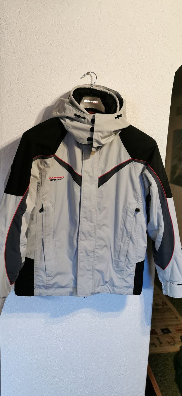 Mammut Giacche: MAMMUT Skijacke Gr. M – Nuovo (secondo la descrizione) da St. Niklaus VS venduto da Distel60