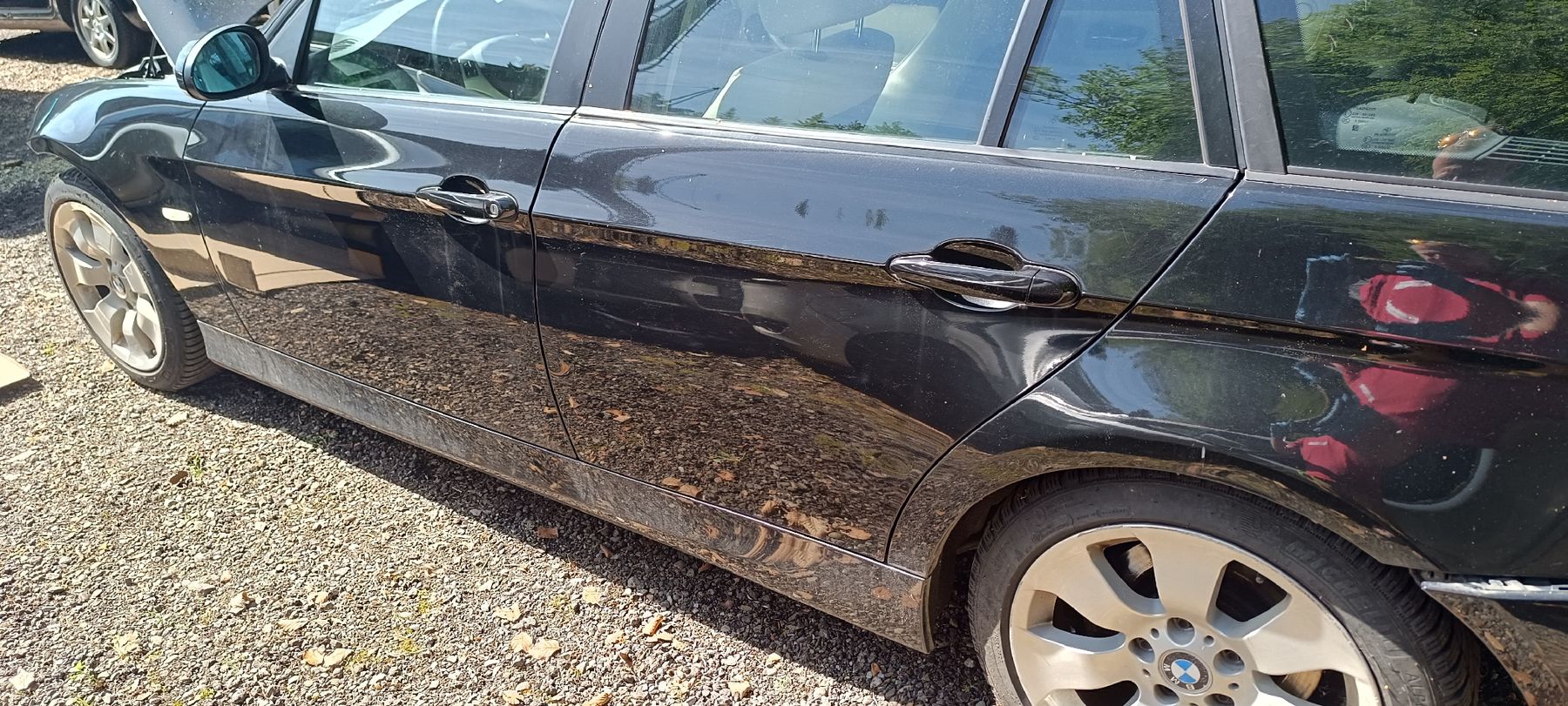 BMW Tutti pezzi di ricambio auto: Türe HL E91 Schwarz Metallic 475 – Usato da Zihlschlacht venduto da bra_tr2r