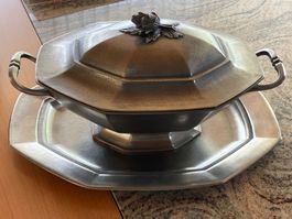 Zinnschale mit Deckel und Platte
