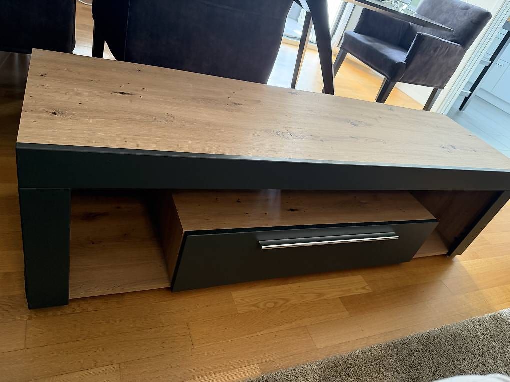 TV Möbel: TV Möbel - Zustand top – Gebraucht aus Zug von Ramon.T 1