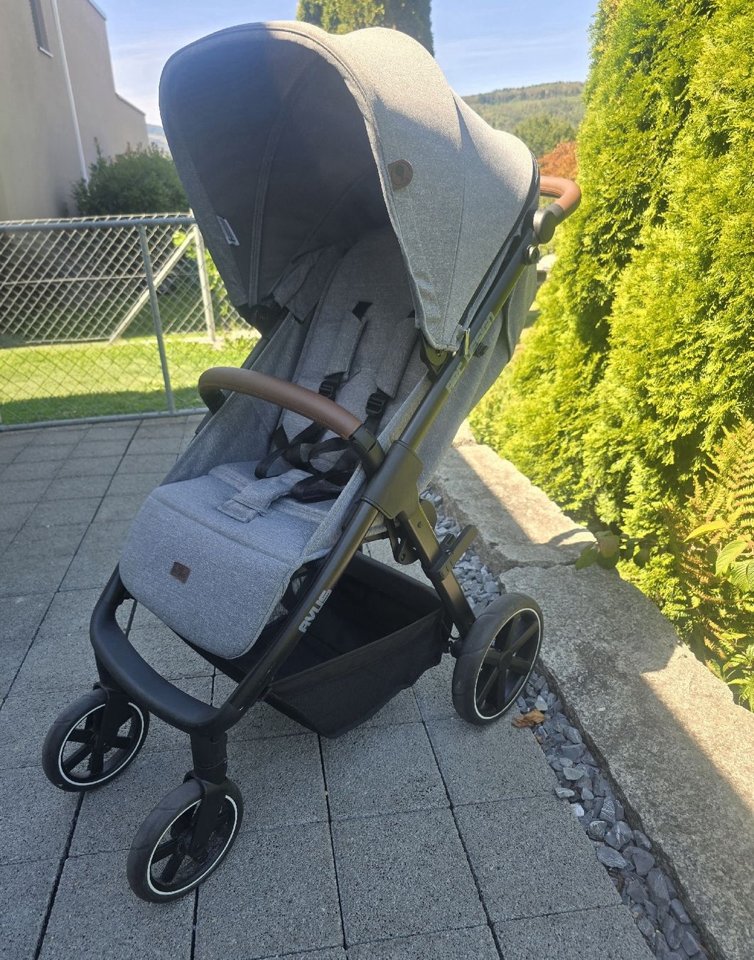 ABC Design Carrozzine: ABC Design Avus Kinderwagen grau Top Zustand – Usato da Rothrist venduto da mia_vl8k 8