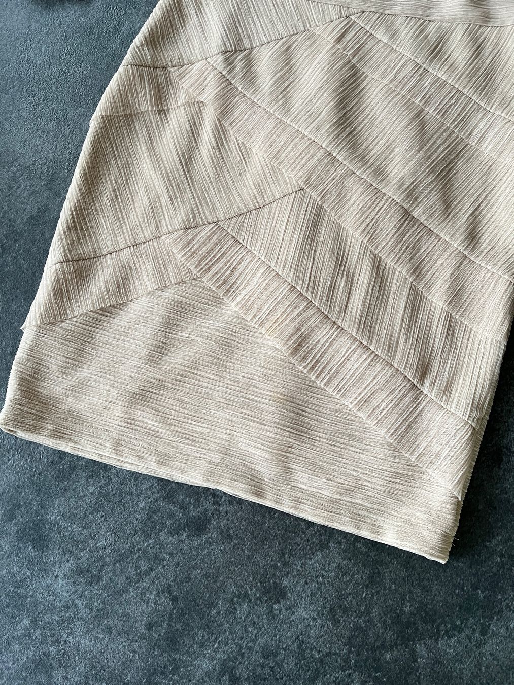Vestiti: OIZYS Damen-Plisseekleid - Größe M – Usato da Kilchberg ZH venduto da Ch.C 4