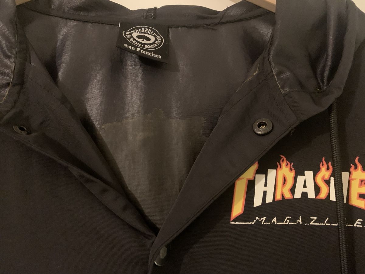 Vestes: Veste TRASHER noire M – D'occasion à Lausanne par animal022 1