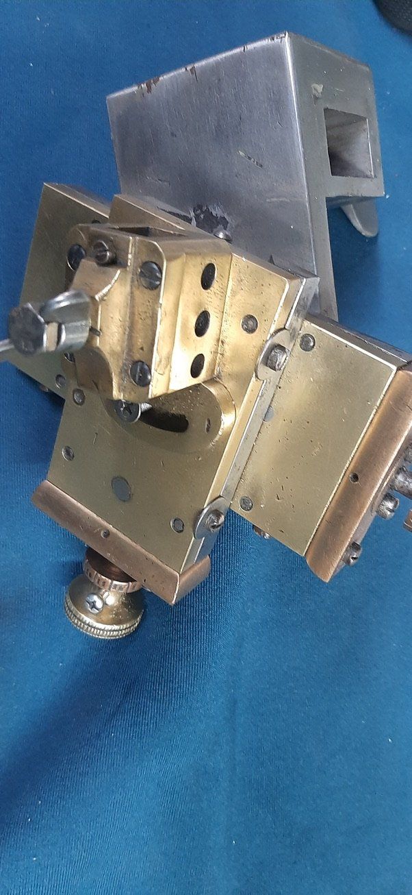 Altro per industria metallurgica: Kreuzsupport – Usato da Uhwiesen venduto da Timtim 3