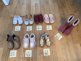 Diverse Kleinkinderschuhe, Grösse 20 - 26