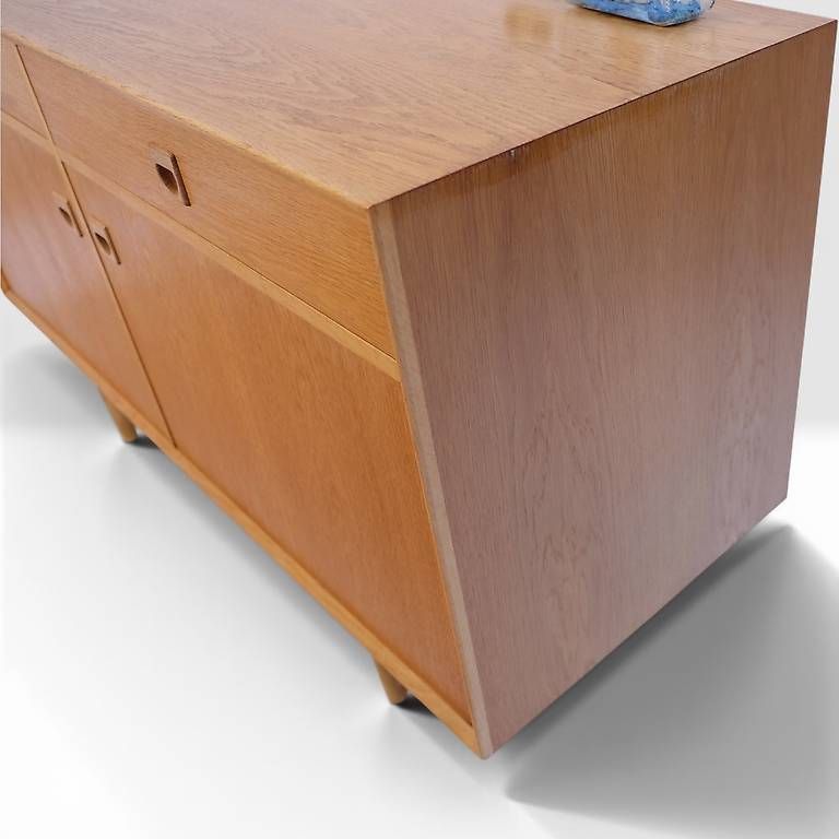 Cassettiere: Mid Century danish oak Sideboard by Brouer – Usato da basel venduto da vintory.ch 6