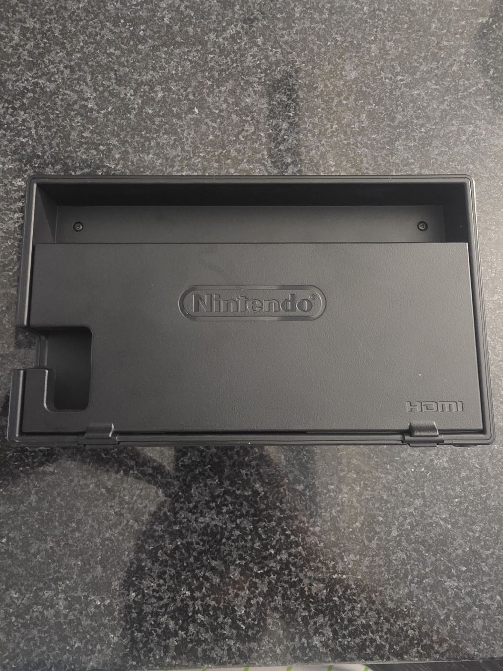 Nintendo Konsolen: Station pour Nintendo Switch – Gebraucht aus Chavornay von Crash37 1