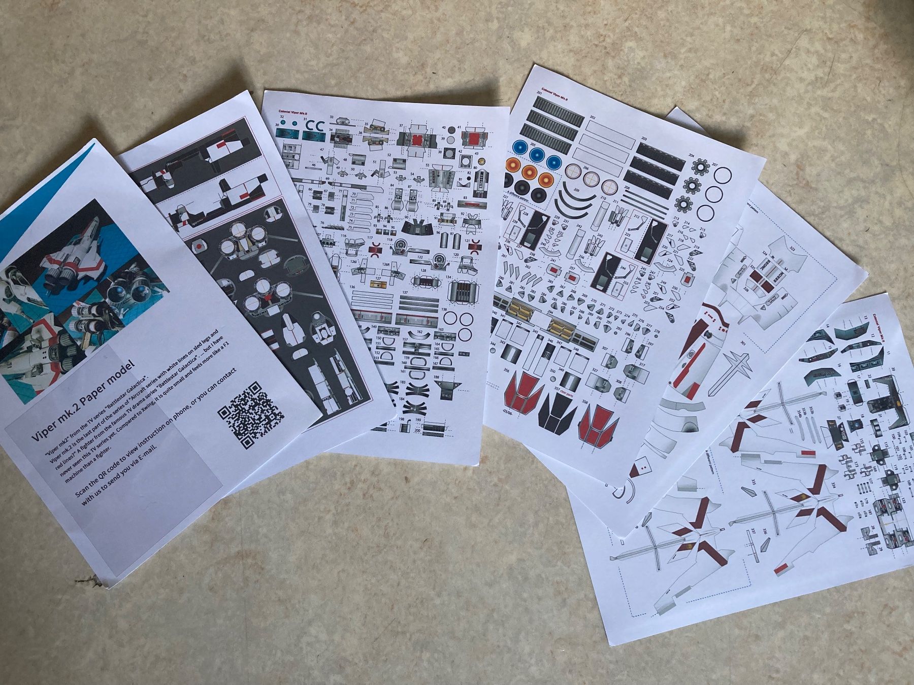 Kits de loisir créatif: Bastelbogen "Viper mk2" aus Battlestar Galactica – Neuf avec emballage d'origine à Brunnen par Obw16 1