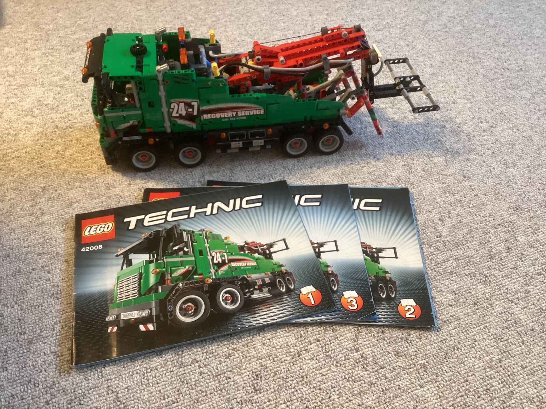 Lego Kit di costruzioni: Lego Technic Abschlepptruck 42008 - Top Zustand – Usato da Flawil venduto da kruemeli02