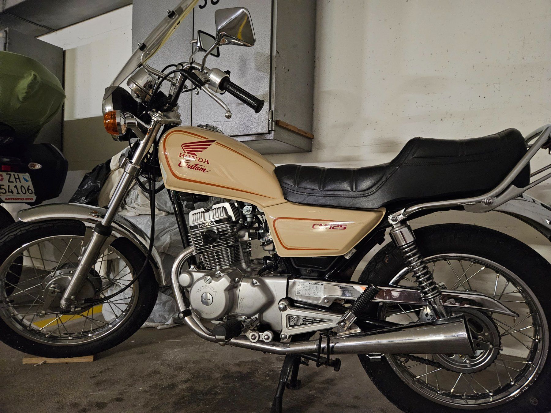 Honda Cruisers: Honda CM 125 C mit Windschutzscheibe – D'occasion à Au ZH par alpina-gl 3