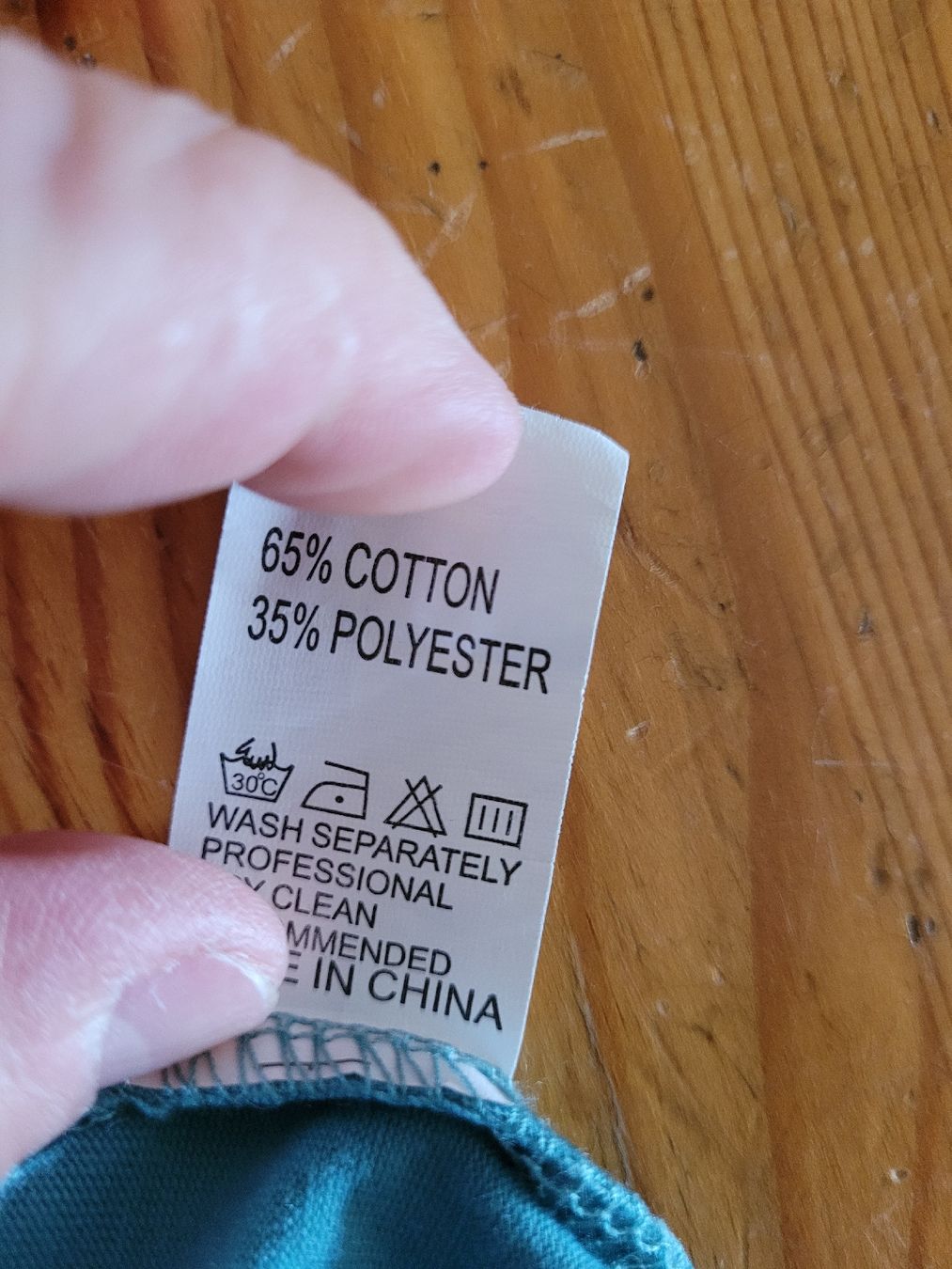 Pullover & Sweatshirts: pull – Gebraucht aus St-Maurice von Didote 1