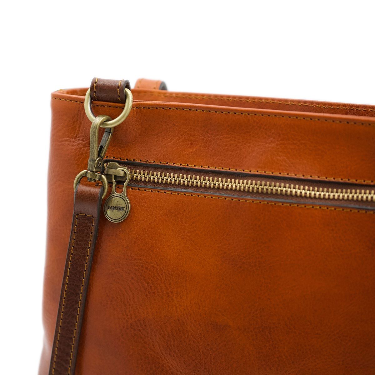 Borse da donna: Rucksack Tasche aus Leder Noemi – Nuovo e nell'imballaggio originale da Wittenbach venduto da bes_k8vr 1