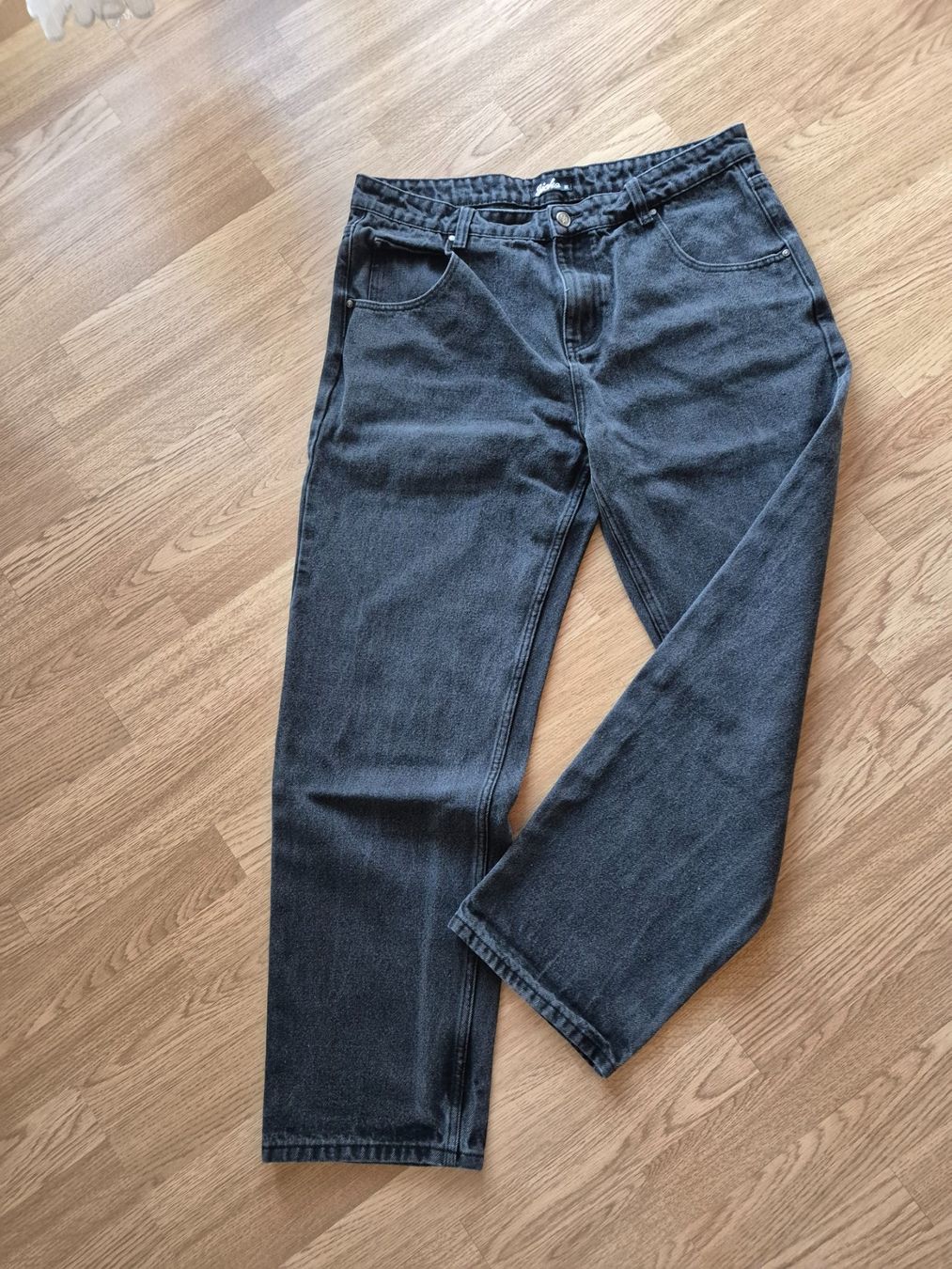 Lotti di vestiti: Diverse Hosen - Teenager (Junge) oder Männer – Usato da Breitenbach venduto da Muemmeli76 3