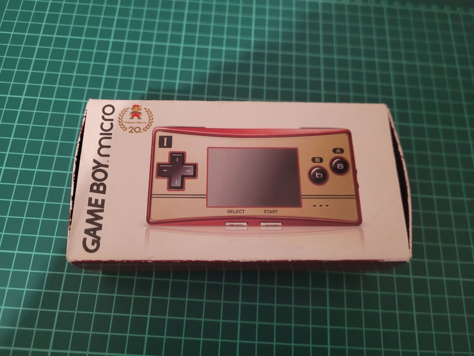 Nintendo Console: Game Boy Micro Famicom Edition - Collectors Item! – Usato da Meyrin venduto da Retro-GZ 7