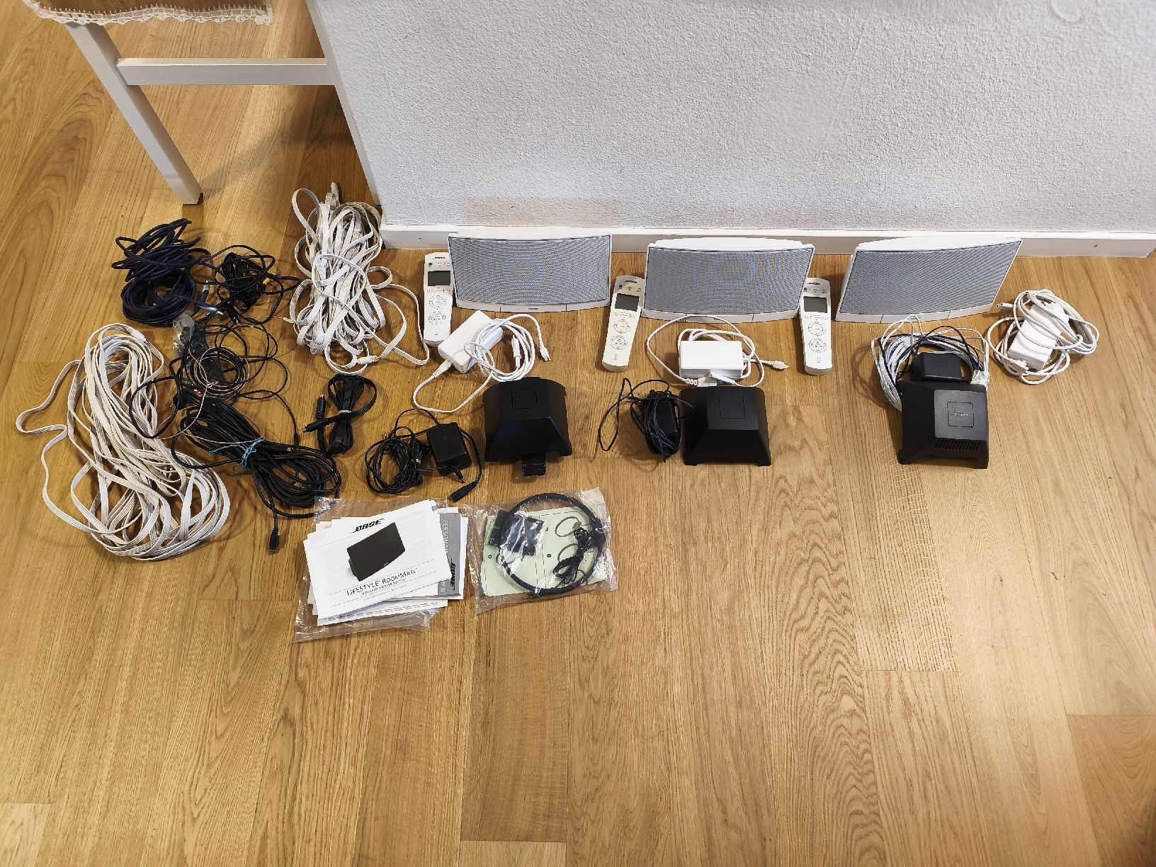 Bose Casse acustiche: Bose Lifestyle Roomate  – Usato da Hägendorf venduto da raf_j7g8