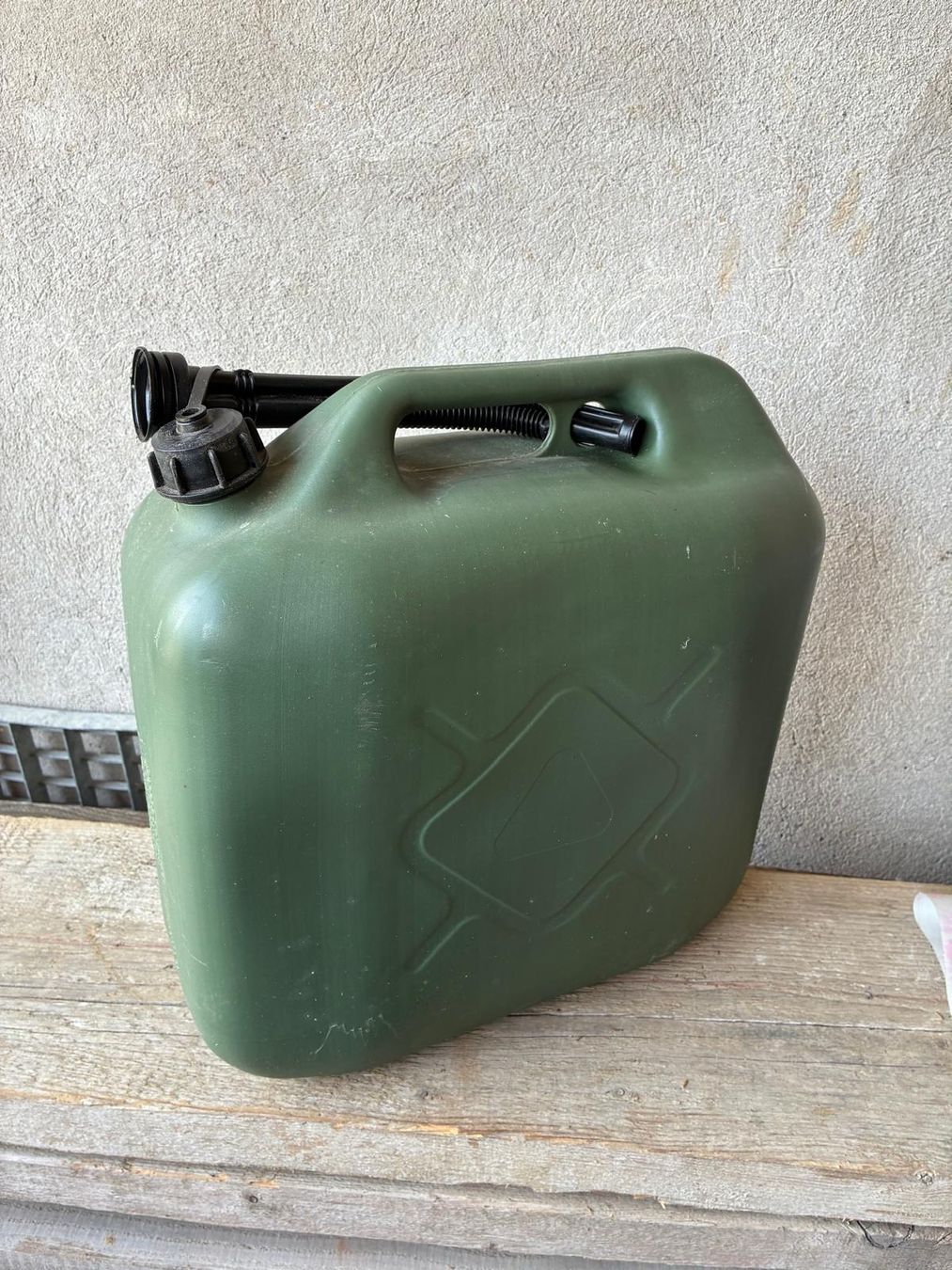 Taniche per benzina: Treibstoff Kanister – Usato da strengelbach venduto da Carola74 1