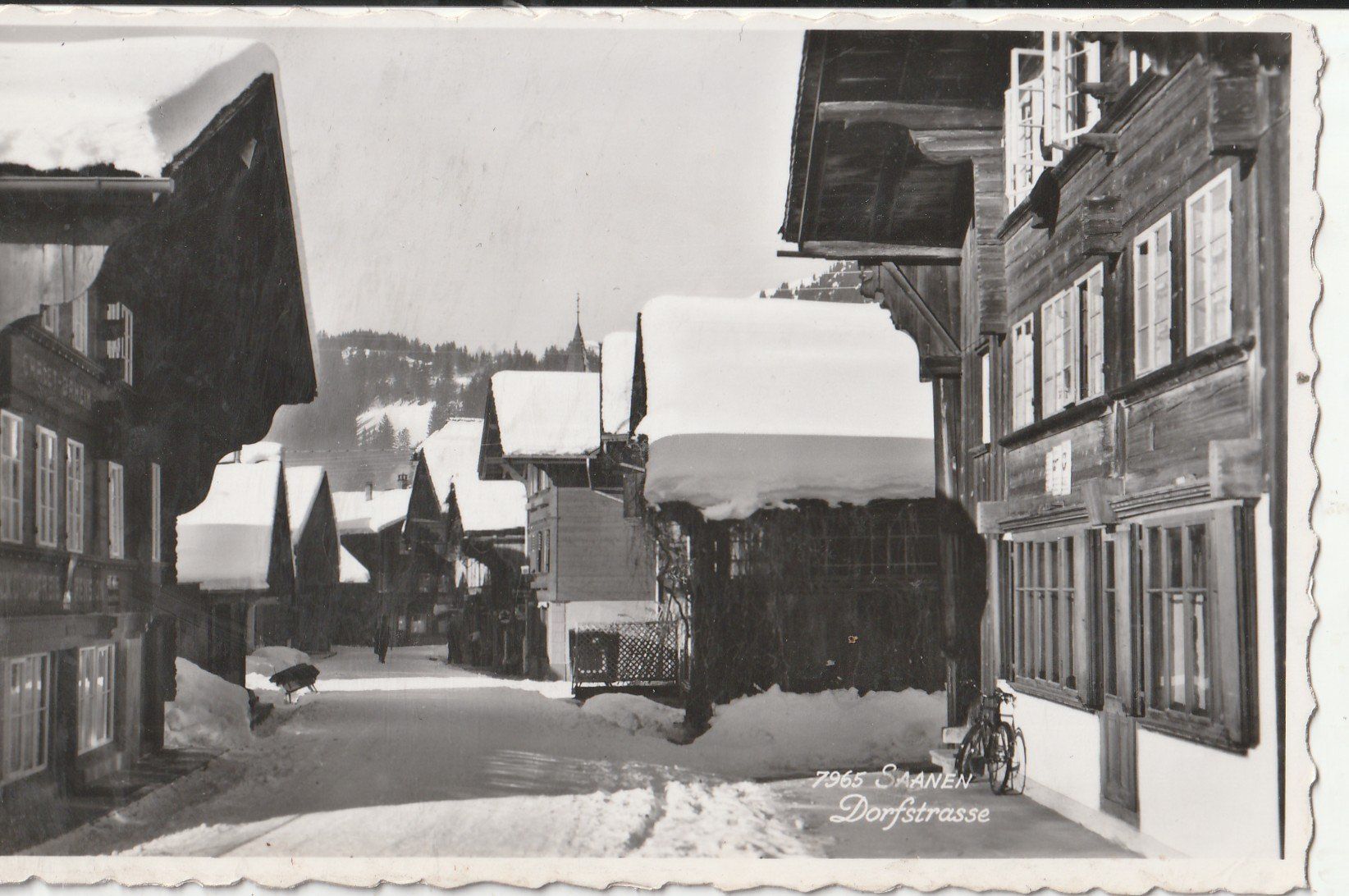 Cartoline postali: Saanen Dorfstrasse – Usato da Lumbrein venduto da made02