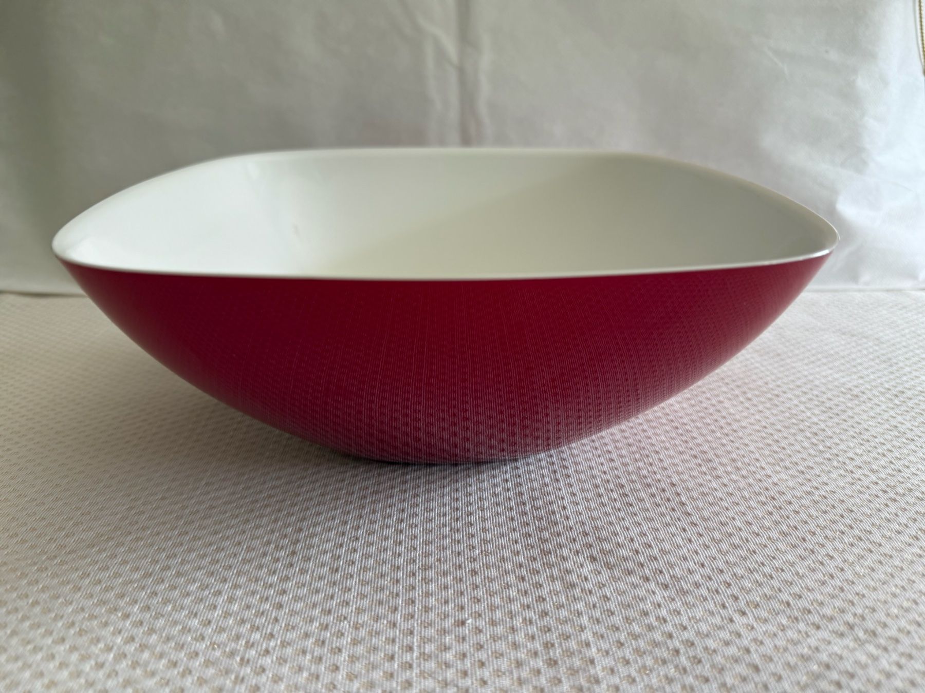Guzzini Ciotole: Guzzini - Saladier - 25cm – Usato da Sion venduto da accroshoes