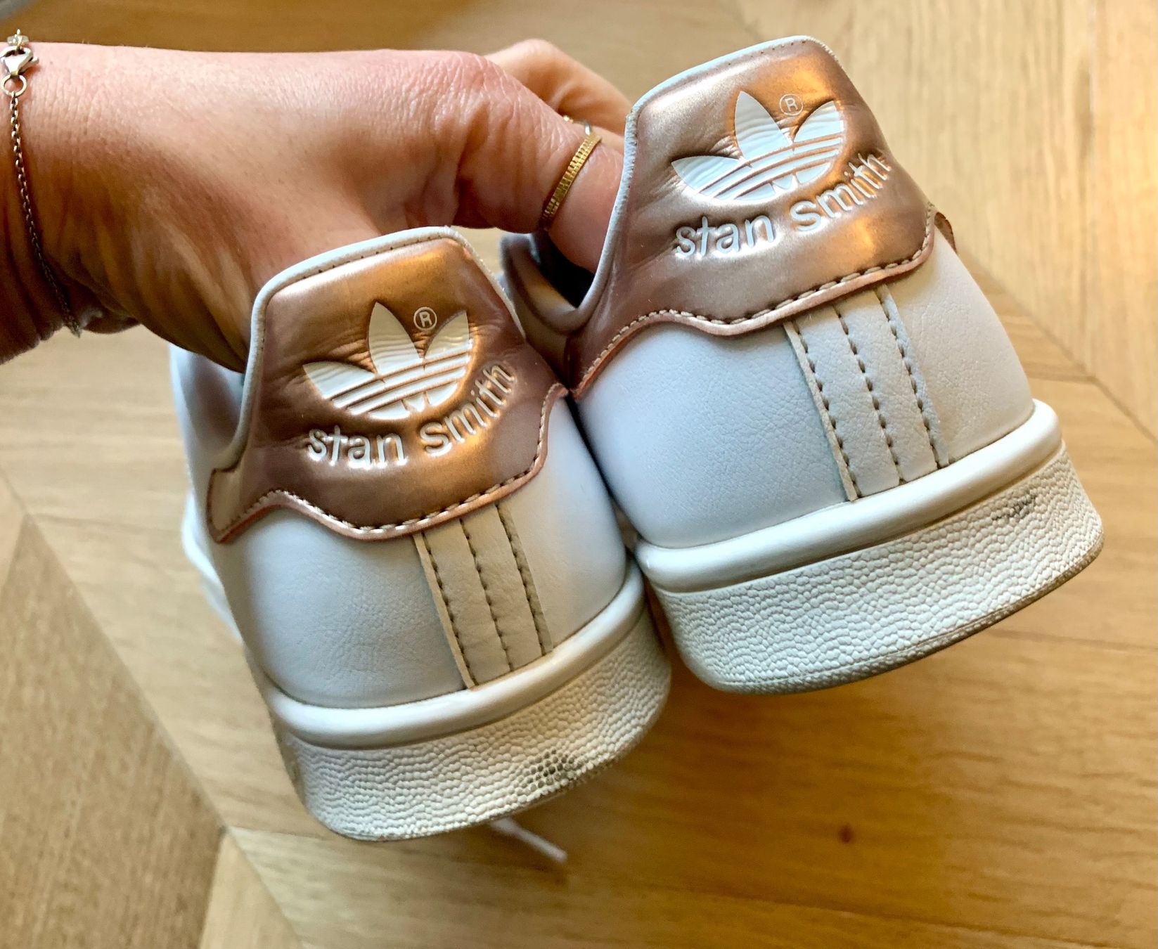 Adidas Scarpe da donna: Adidas Sneakers size 38 – Usato da Zürich venduto da Angela_Fashion_Lover 1