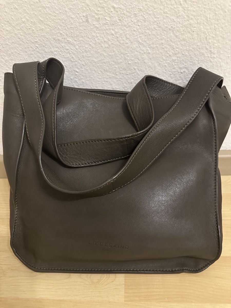 Liebeskind Borse da donna: Liebeskind Berlin Shopper Patsy Tote M – Nuovo (secondo la descrizione) da Weinfelden venduto da kam_jxz5 1