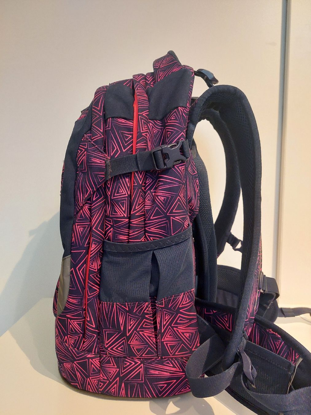 Satch Borse & Zaini: Satch Schulsack, Pack Pink Bermuda – Usato da Liesberg Dorf venduto da FamilieBond007 2