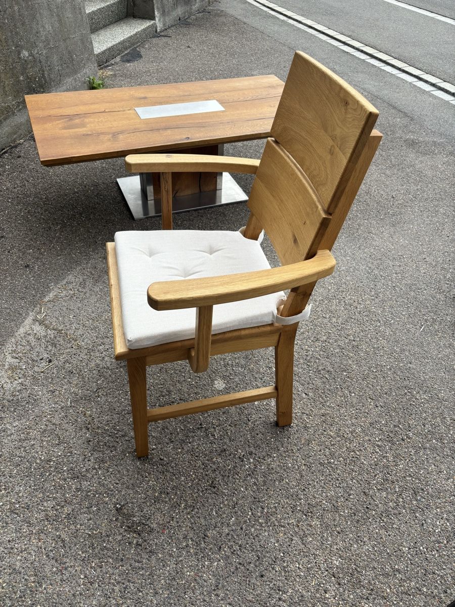 Tables: Esstisch mit 6 Stühlen und Couchtisch – D'occasion à Eggersriet par pas_6xw9 5