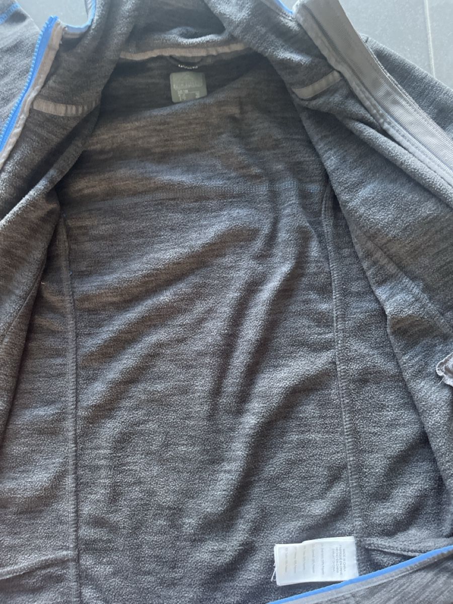 Mckinley Vestes: McKinley Fleecejacke, Gr. 164 – D'occasion à Fulenbach par F8 3
