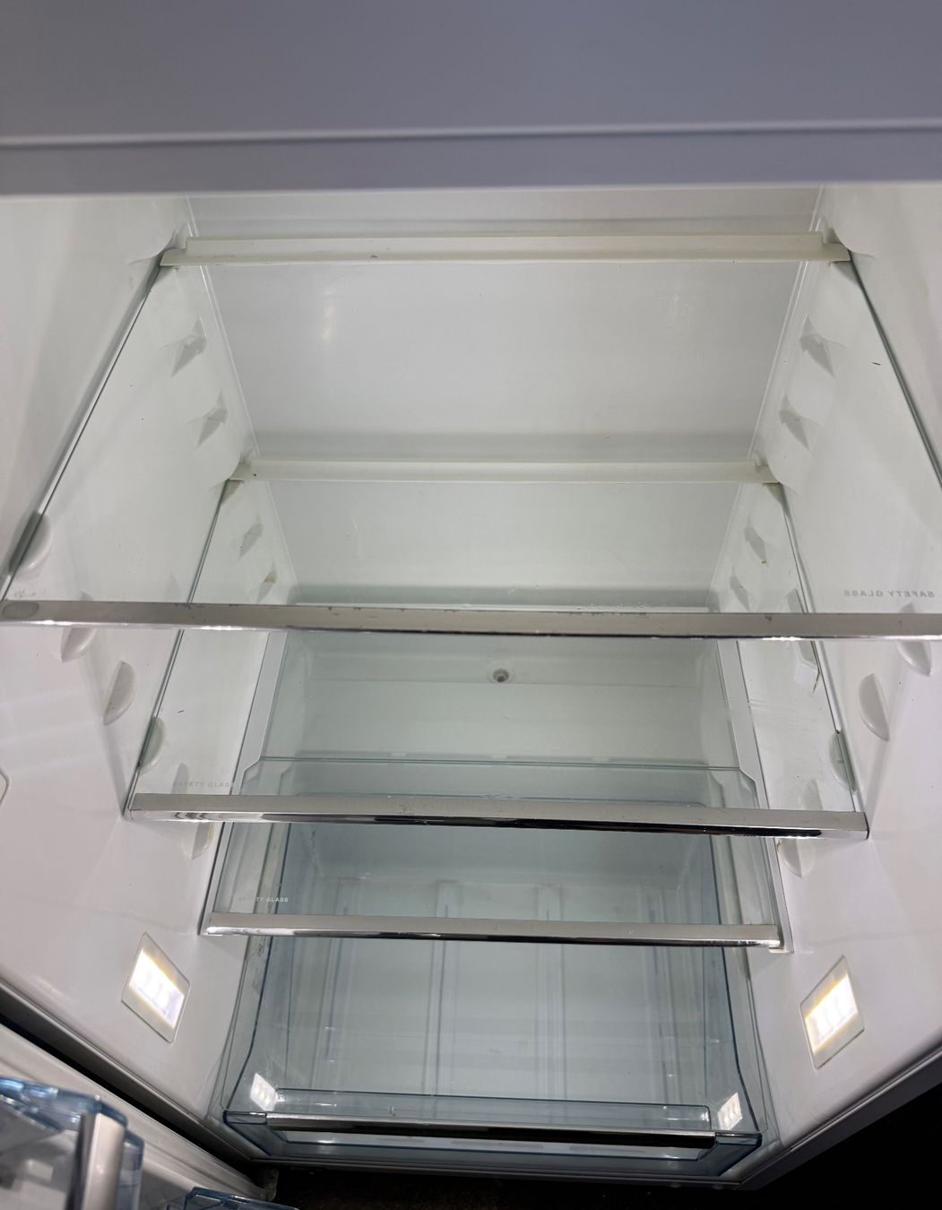 Electrolux Réfrigérateurs: Electrolux A++  H127 Eibaukühlschrank – D'occasion à Kloten par top2000 6