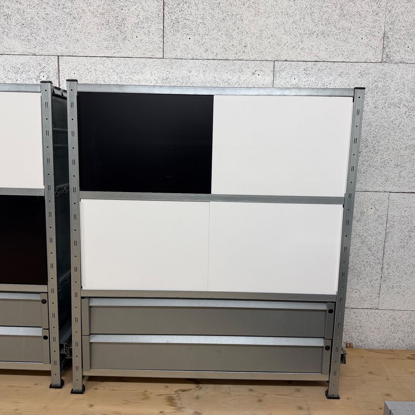 Errex Scaffali: Kleines ERREX Design-Regal – Usato da Cham venduto da wasudami