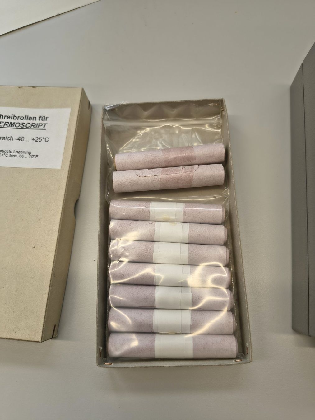 Misurare: Thermoscript Temperaturmonitor Recorder mit Ersatzrollen – Usato da Grosshöchstetten venduto da Nibbel 4