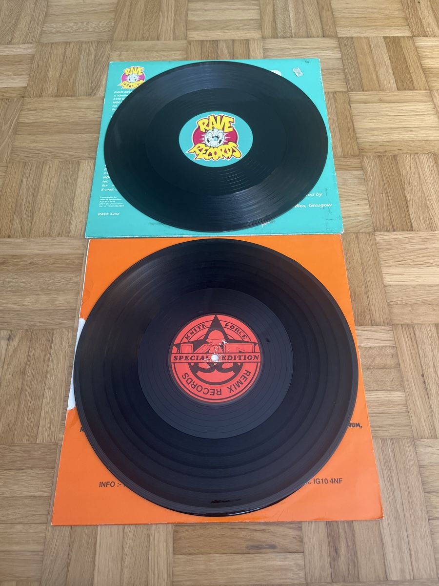 Dischi in vinile: 10er Happy Hardcore / Hardcore Vinyl-Set – Usato da Wangen b. Olten venduto da break72 6