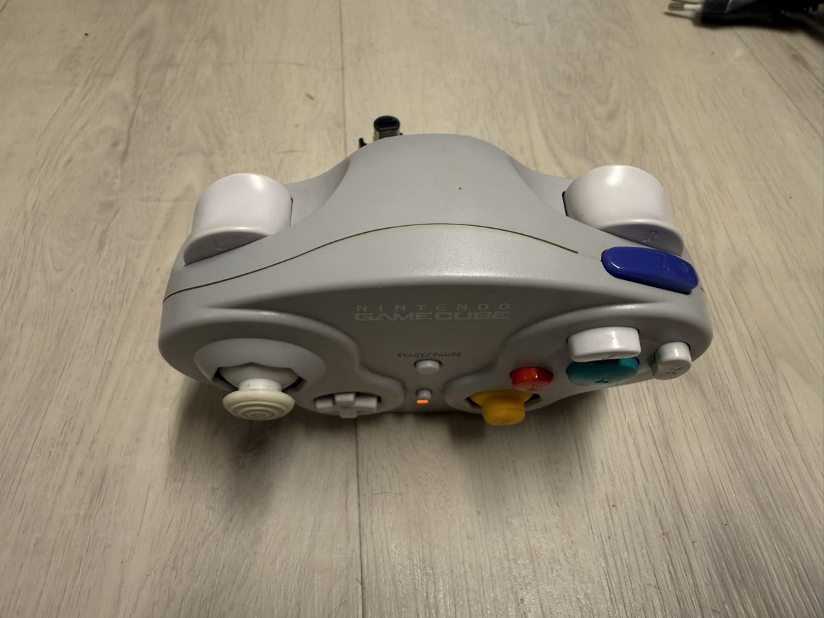 Nintendo Manettes: Nintendo GameCube WaveBird Controller + Original Empfänger  – D'occasion à Unterengstringen par Birchermuesli63 2